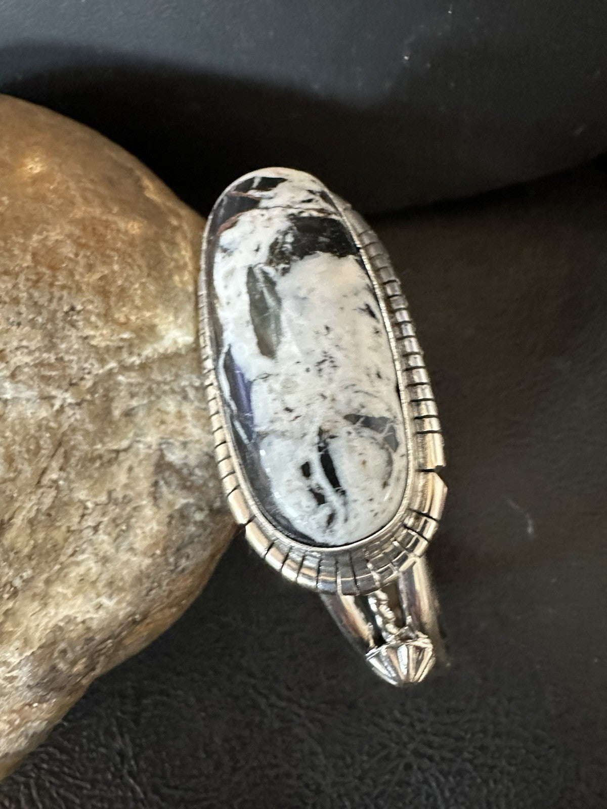 White Buffalo Turquoise Navajo Sterling Silver Cuff Bracelet 7" 19382