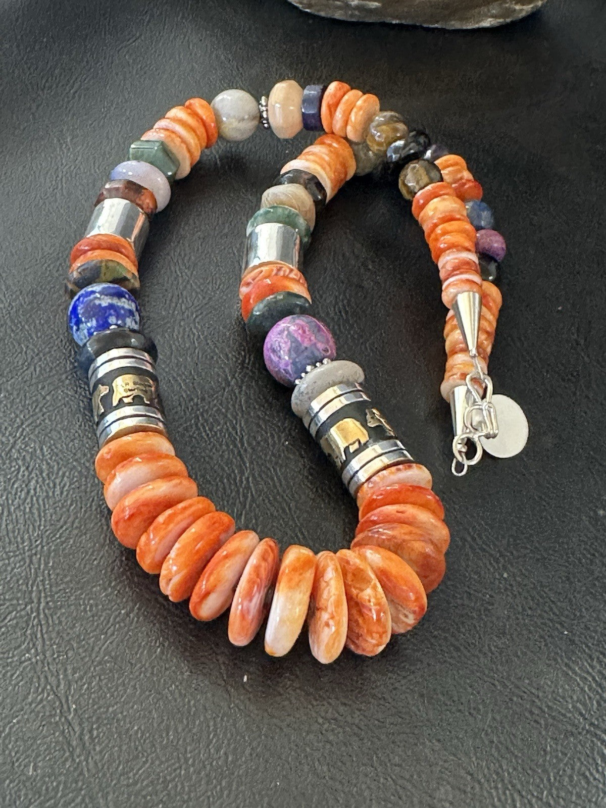 Tommy Rosita Singer T R Sterling Silver Orange Spiny Lapis Necklace 20in 19410
