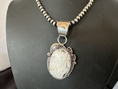 White Buffalo Turquoise Pendant Navajo Pearls Sterling Silver Necklace 19377