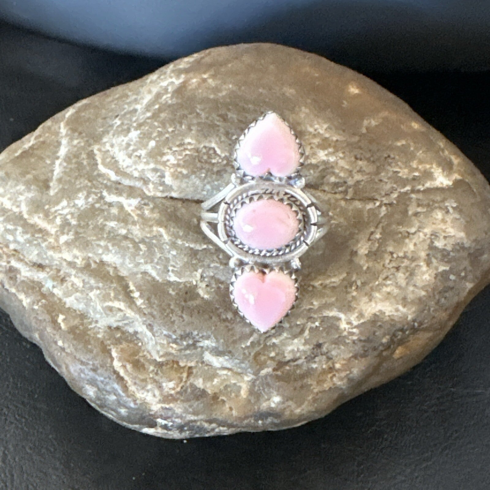 Gorgeous Heart Pink Conch Cluster Ring Handmade Navajo Sz 7.5 18780