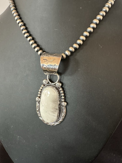 White Buffalo Turquoise Pendant Navajo Pearls Sterling Silver Necklace 19374