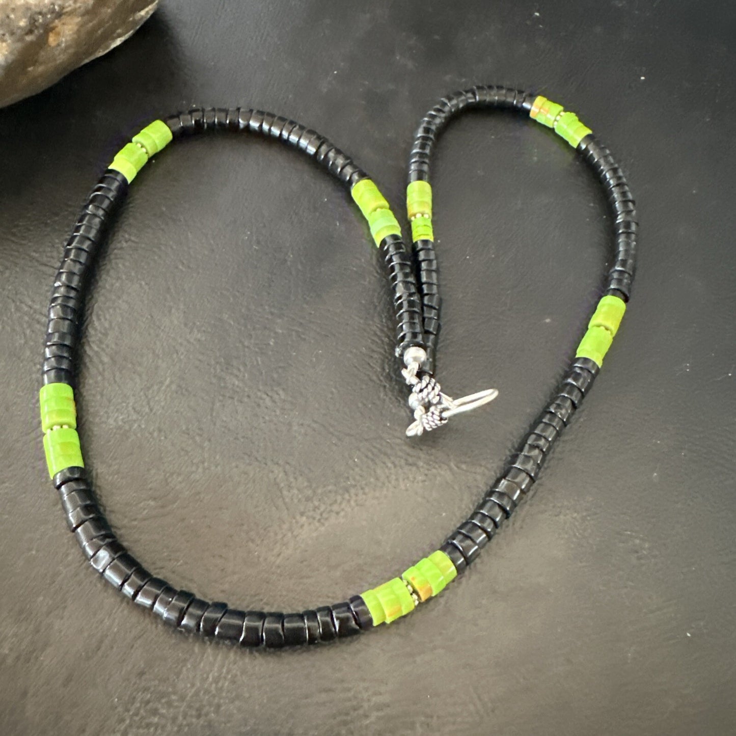 Mens Green Gaspeite Onyx Heishi Southwestern Sterling Silver Necklace 19” 18713