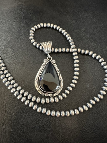 Black Onyx Pendant Navajo Pearls Sterling Silver Necklace 19386