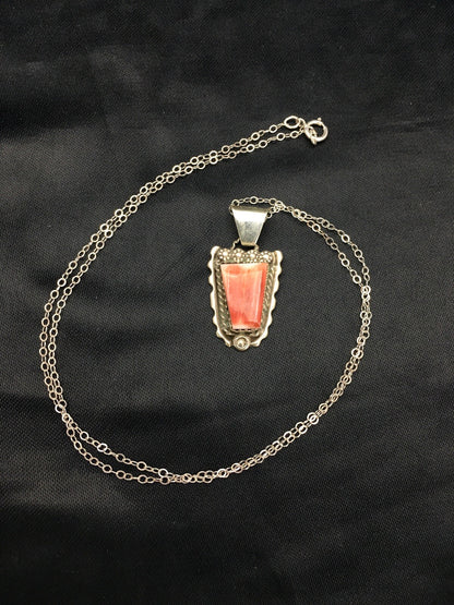 Spiny Oyster Pendant Navajo Sterling Silver Chain Necklace 2621