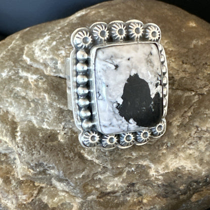 White Buffalo Turquoise Navajo Sterling Silver Ring Size 8 18775