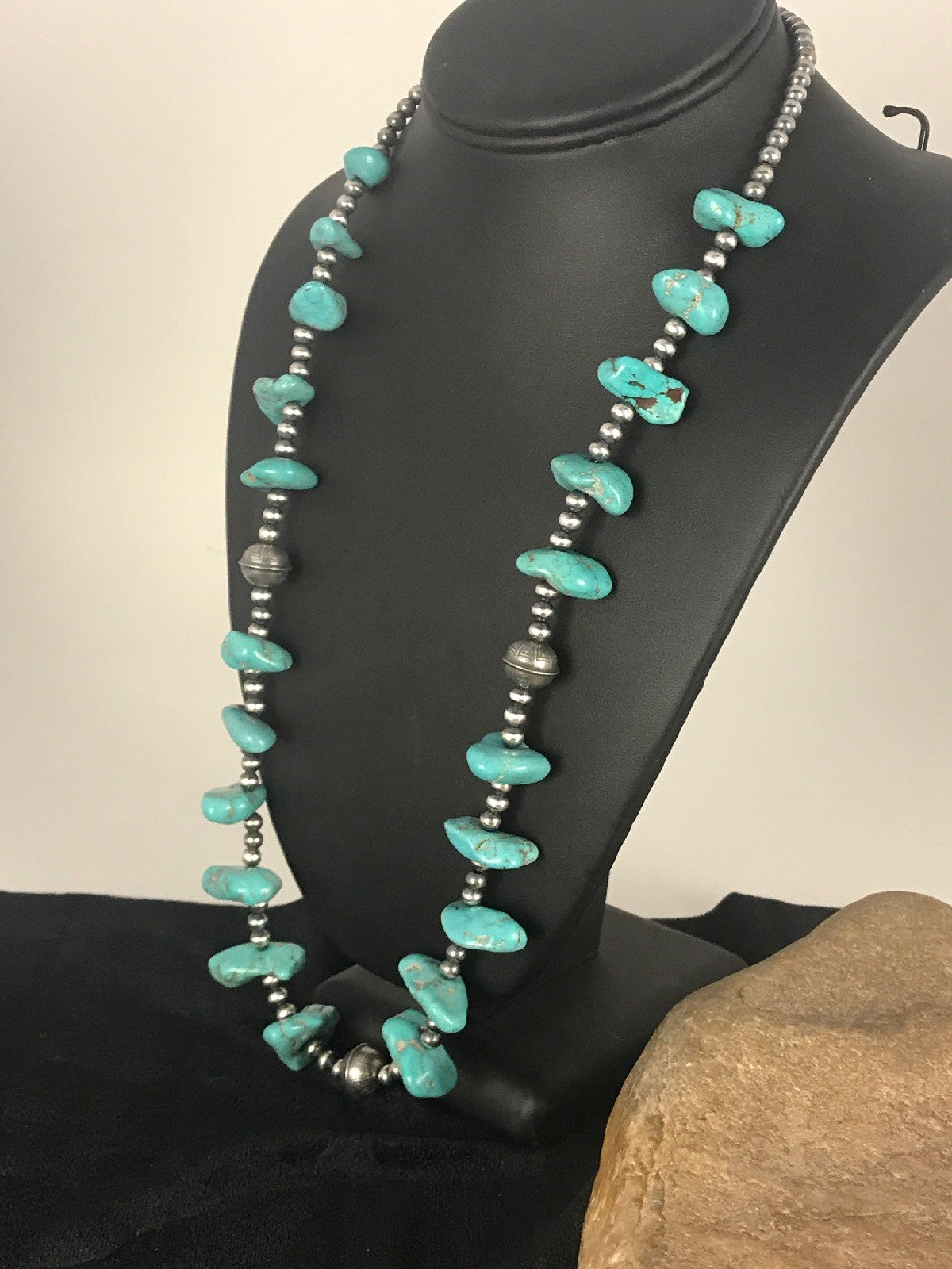 Kingman Turquoise Bead Navajo Pearls Santo Domingo Necklace 08348