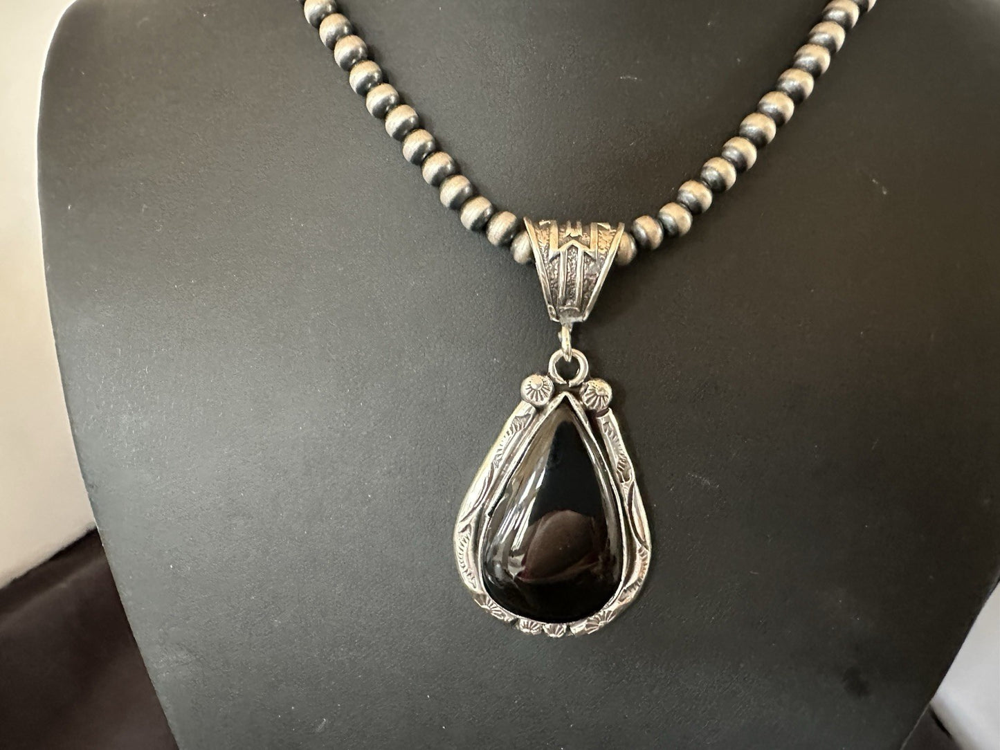 Black Onyx Pendant Navajo Pearls Sterling Silver Necklace 19386