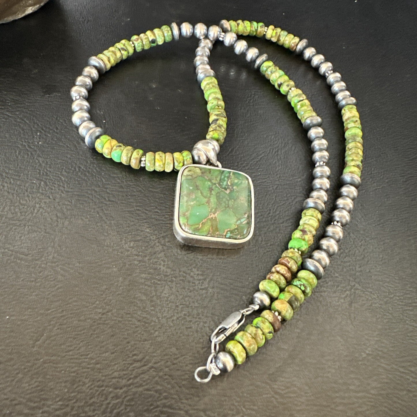 Womens Green Gaspeite Turquoise Pendant Navajo Sterling Silver Necklace 18368