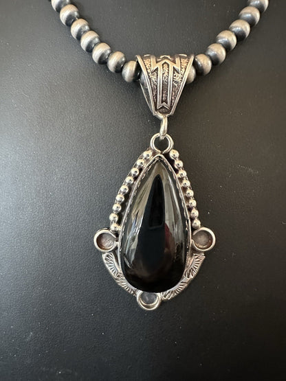 Black Onyx Pendant Navajo Pearls Sterling Silver Necklace 19385