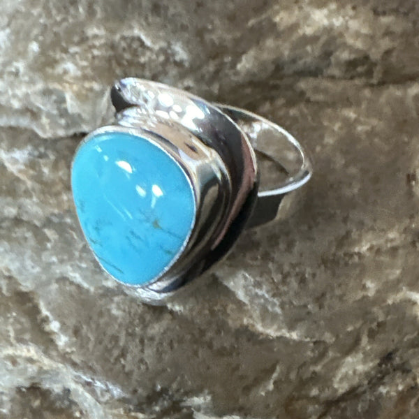Southwestern Blue Kingman Turquoise Ring Size 7 | Sterling Silver | Authentic Native American Handmade | 18512