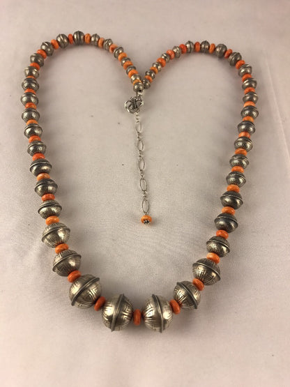 Spiny Oyster Navajo Pearls Bench Bead Sterling Silver Necklace 21" 95407