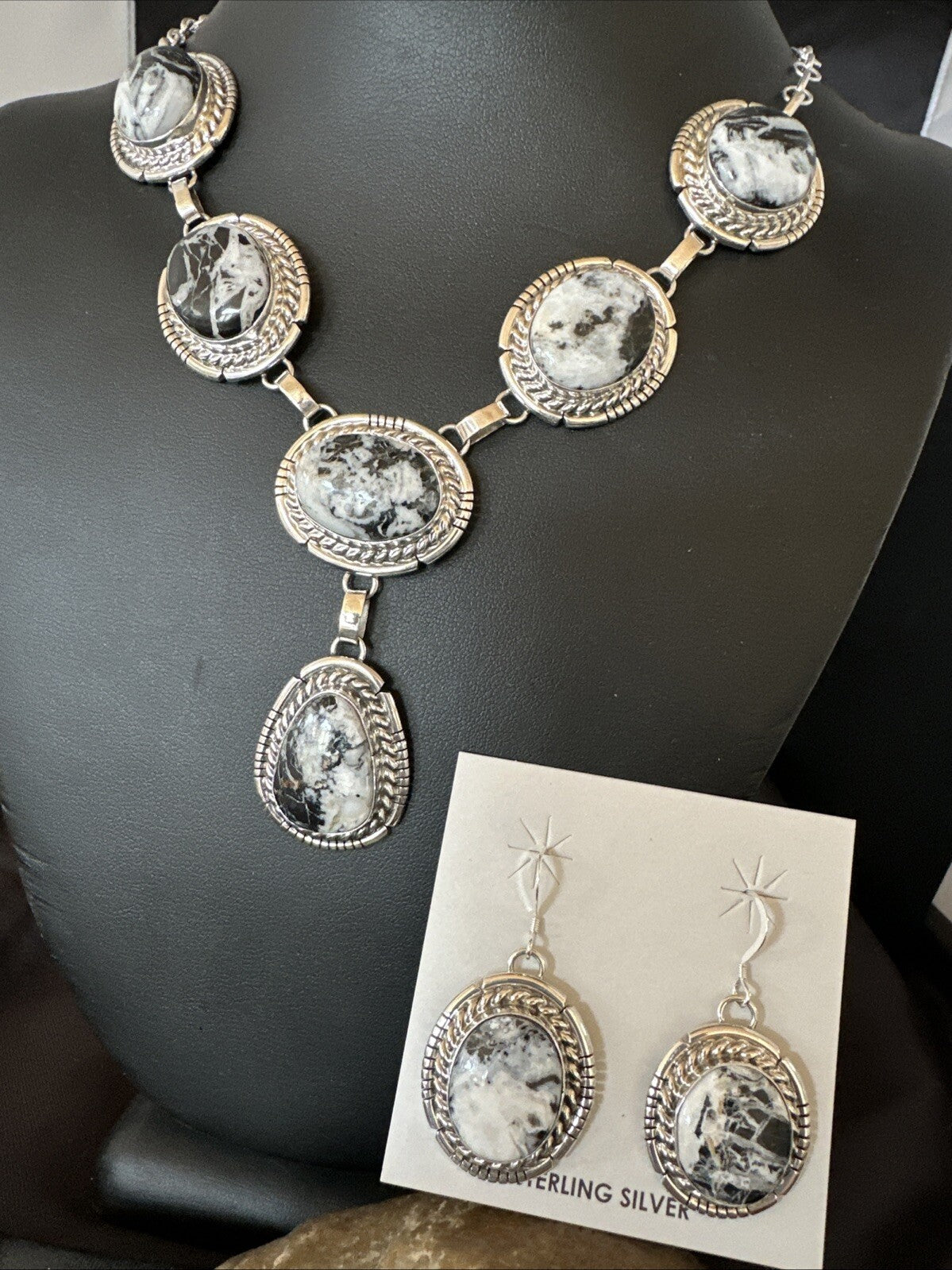 Women White Buffalo Turquoise Necklace Earrings Sterling Silver 19” 18605