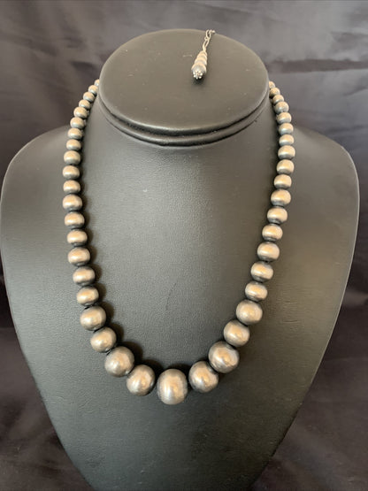 Navajo Pearls Graduated Sterling Silver Round Seamless Bead Necklace 16”