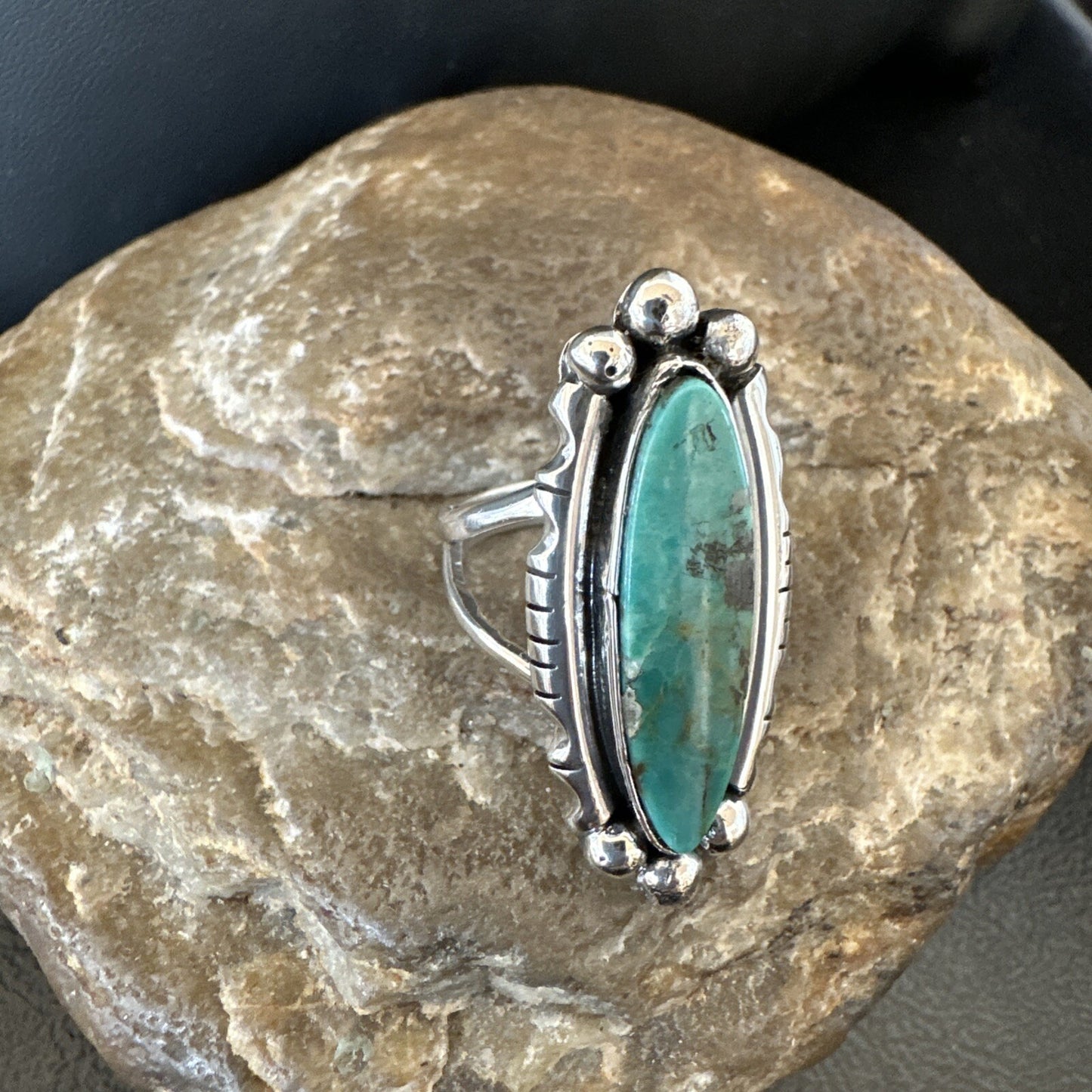 Blue Kingman Turquoise Native American Navajo Sterling Silver Ring Size 7 18629