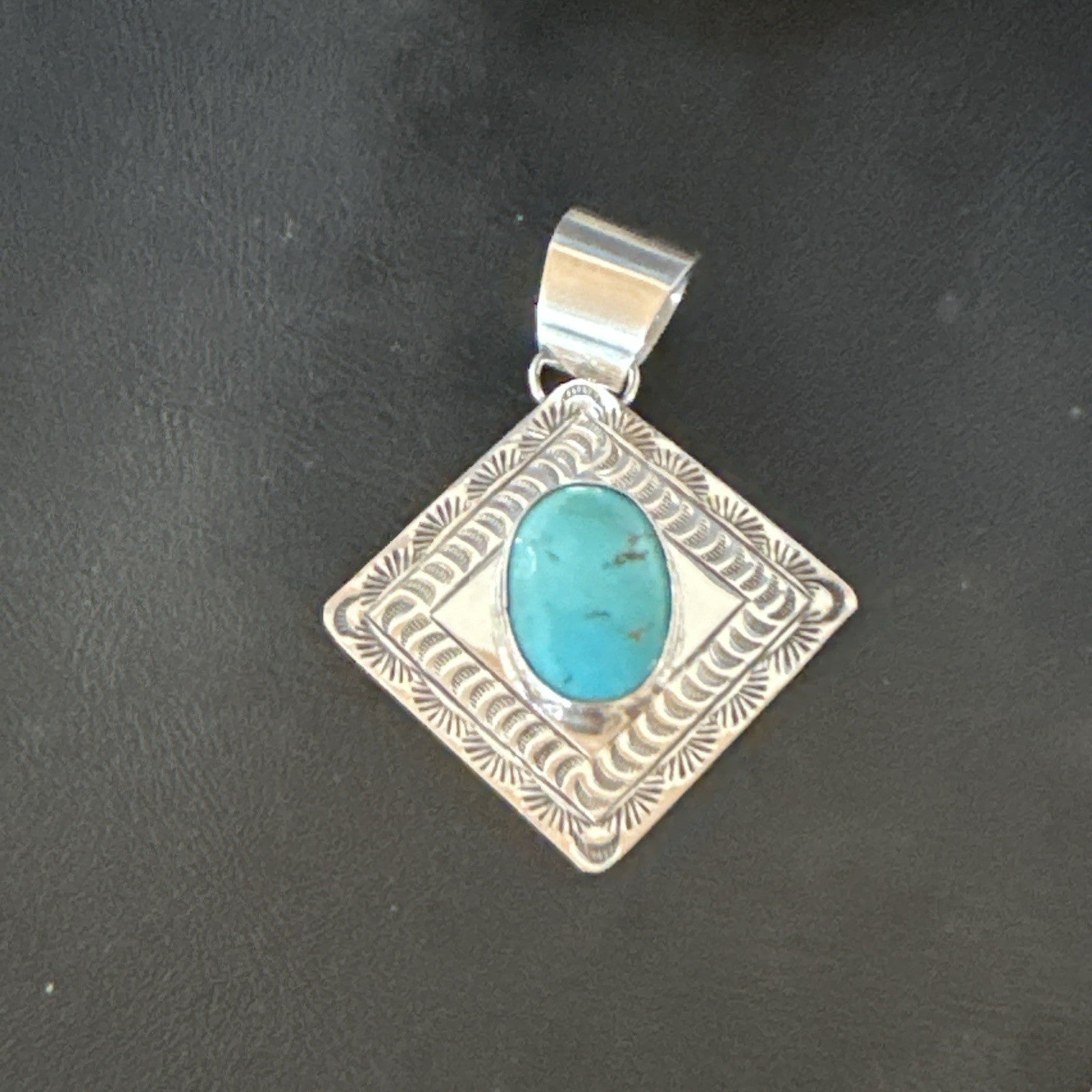 Men Women Blue Kingman Turquoise Pendant Navajo Sterling H Joe 19519