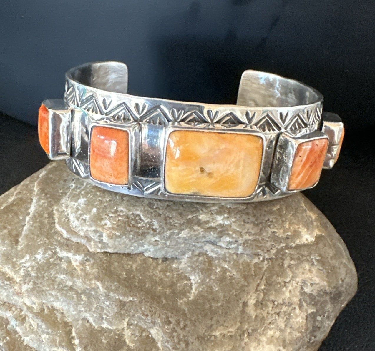 Orange Spiny Oyster 5 Stone Row Sterling Silver Navajo Cuff Bracelet 7.7" 19478