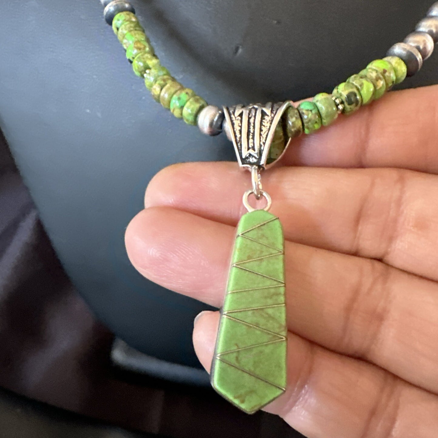 Womens Green Gaspeite Turquoise Pendant Navajo Sterling Silver Necklace 18372