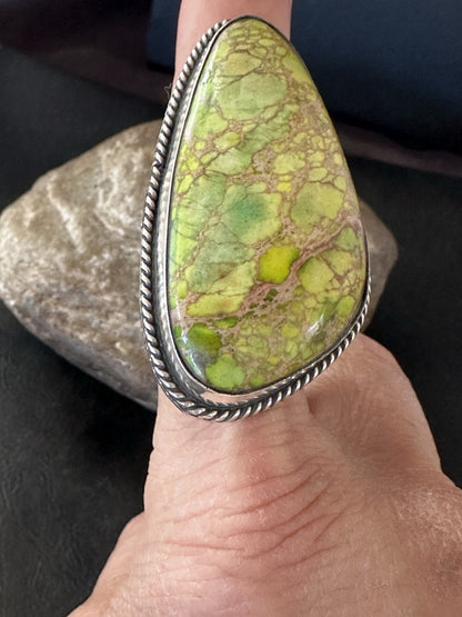 Native Green Mohave Turquoise Navajo Sterling Silver Ring Size 9.5 19776