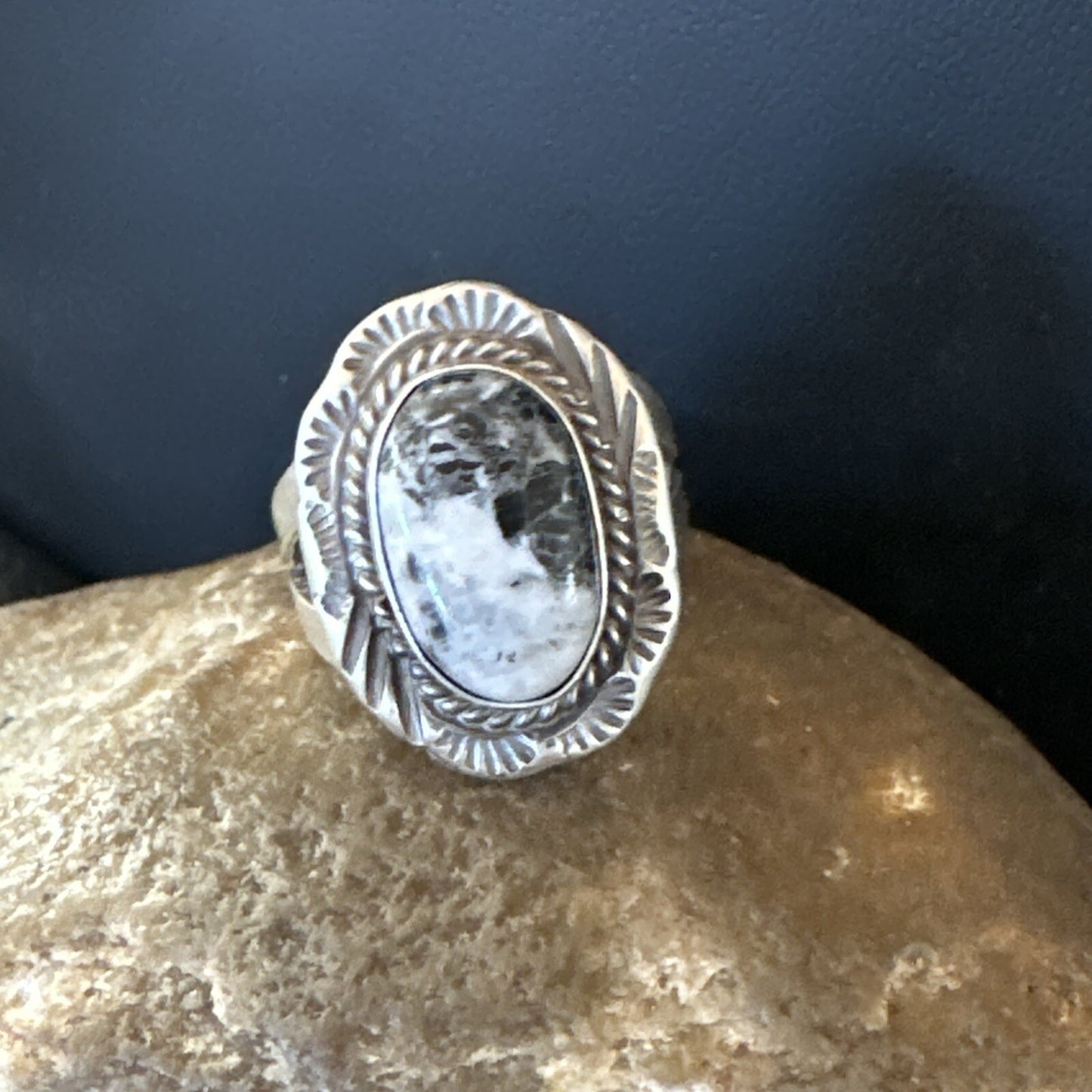 Womens White Buffalo Turquoise Navajo Sterling Silver Ring Size 7 18586