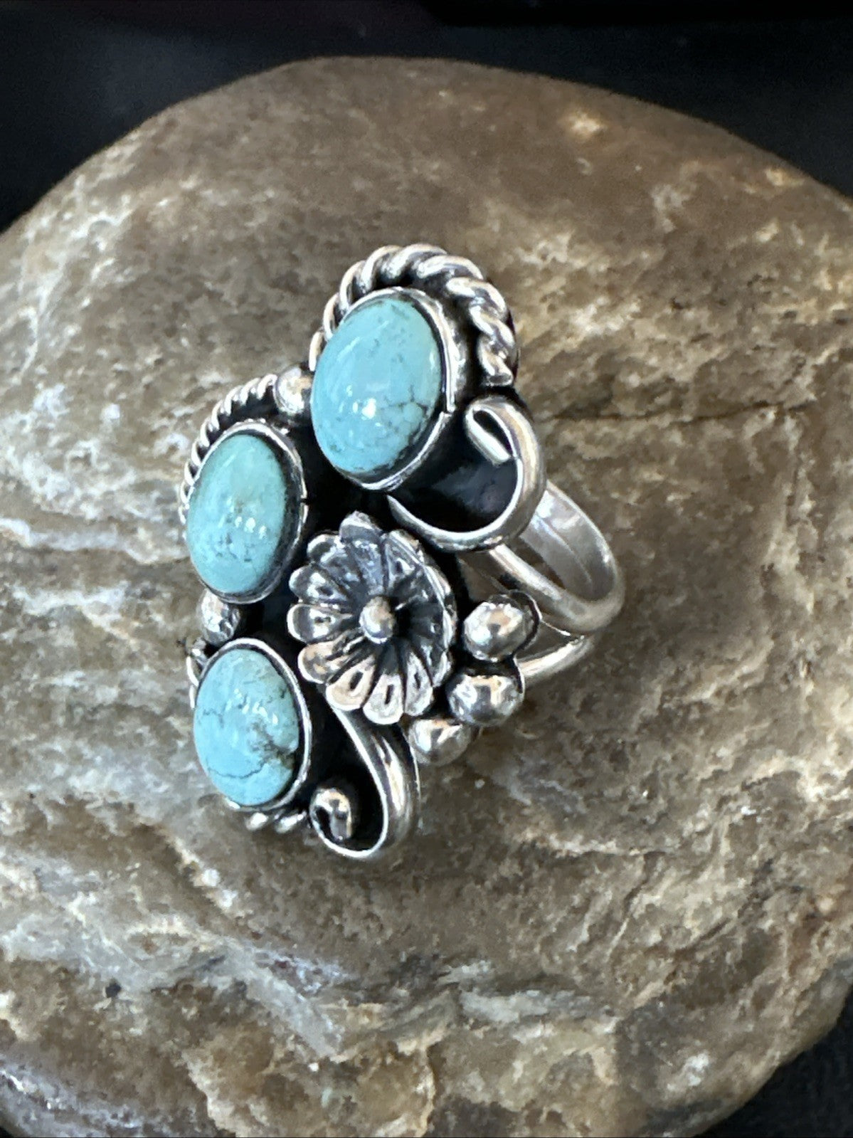 Yazzie Ring Blue Turquoise Navajo Sterling Silver Cluster Size 8.5 19226