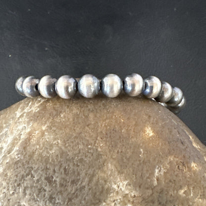 Native American Navajo 7mm Beads 7” Sterling Silver Bracelet 99977