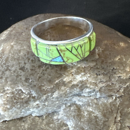 Womens Rare Green Gaspeite Sterling Silver Band Inlay Ring Size 9.5 19148