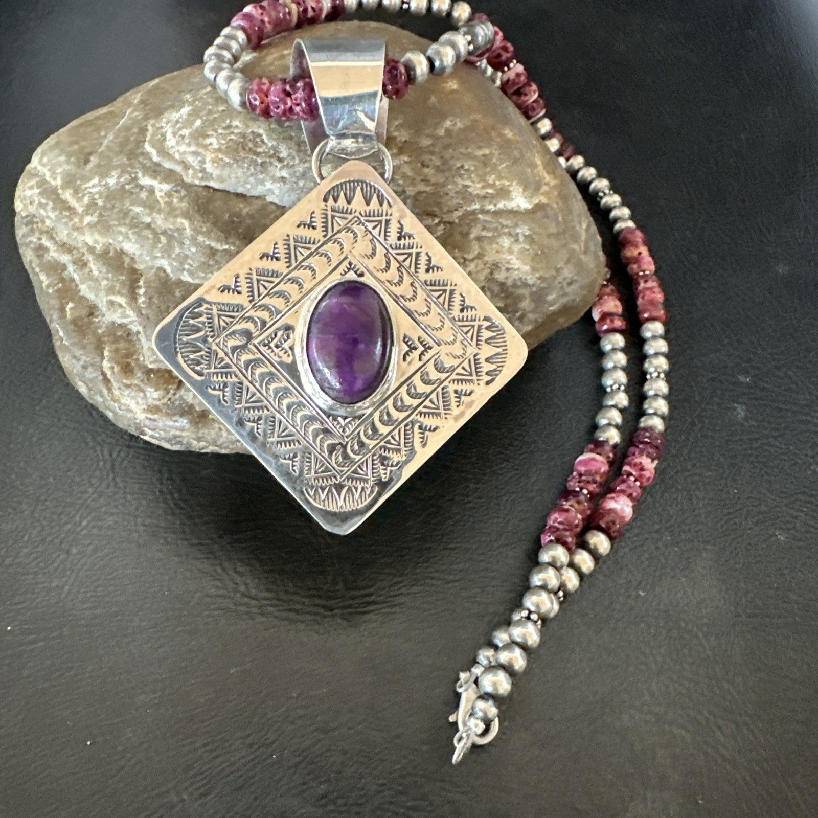 H Joe Purple Spiny Oyster Pendant Navajo Sterling Silver Necklace 19483