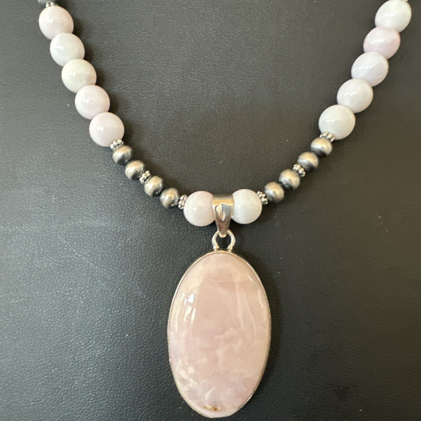 Southwestern Sterling Silver Pink Queen Conch Bead Necklace Pendant 20" 19557