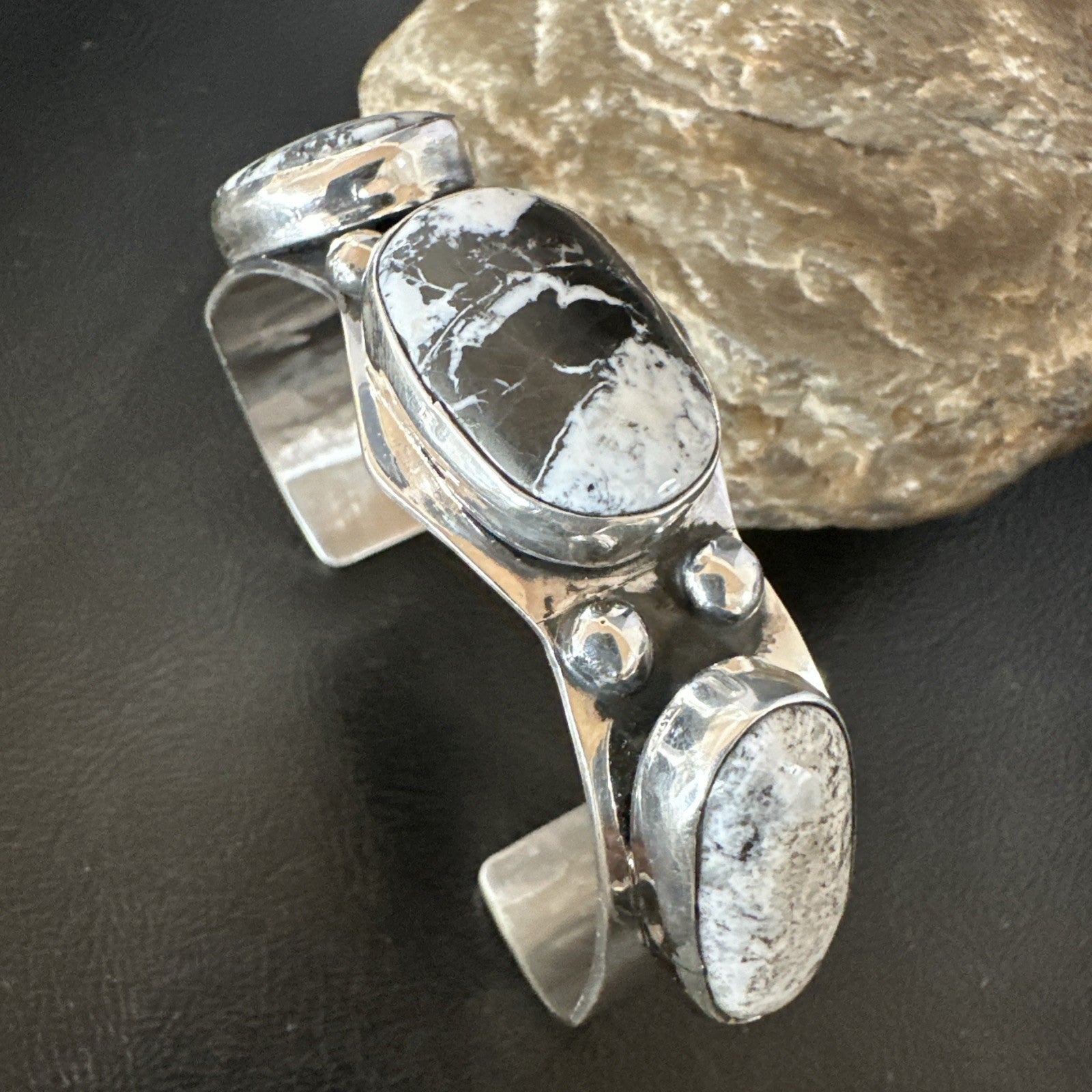 Mens WoMens White Buffalo Turquoise Navajo Sterling Silver Cuff Bracelet 19503