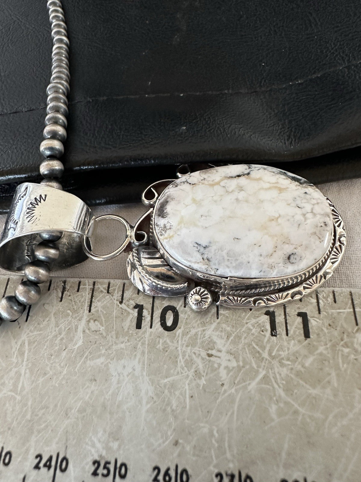 White Buffalo Turquoise Pendant Navajo Pearls Sterling Silver Necklace 19377
