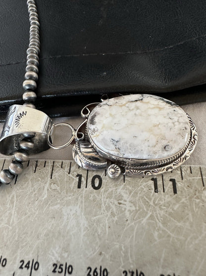 White Buffalo Turquoise Pendant Navajo Pearls Sterling Silver Necklace 19377