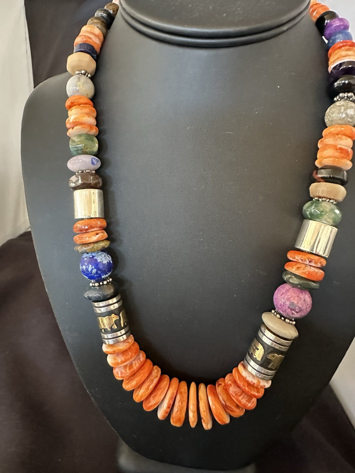 Tommy Rosita Singer T R Sterling Silver Orange Spiny Lapis Necklace 20in 19410