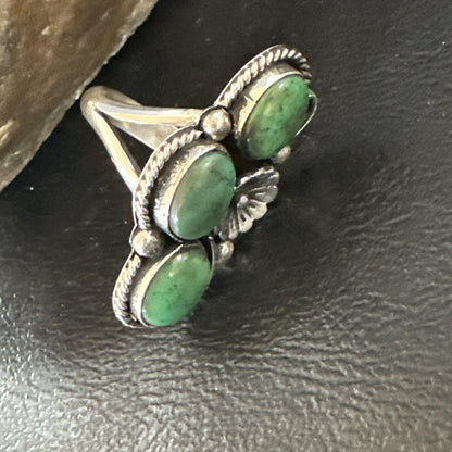Yazzie Ring Green Turquoise Navajo Sterling Silver Cluster Size 7 19244