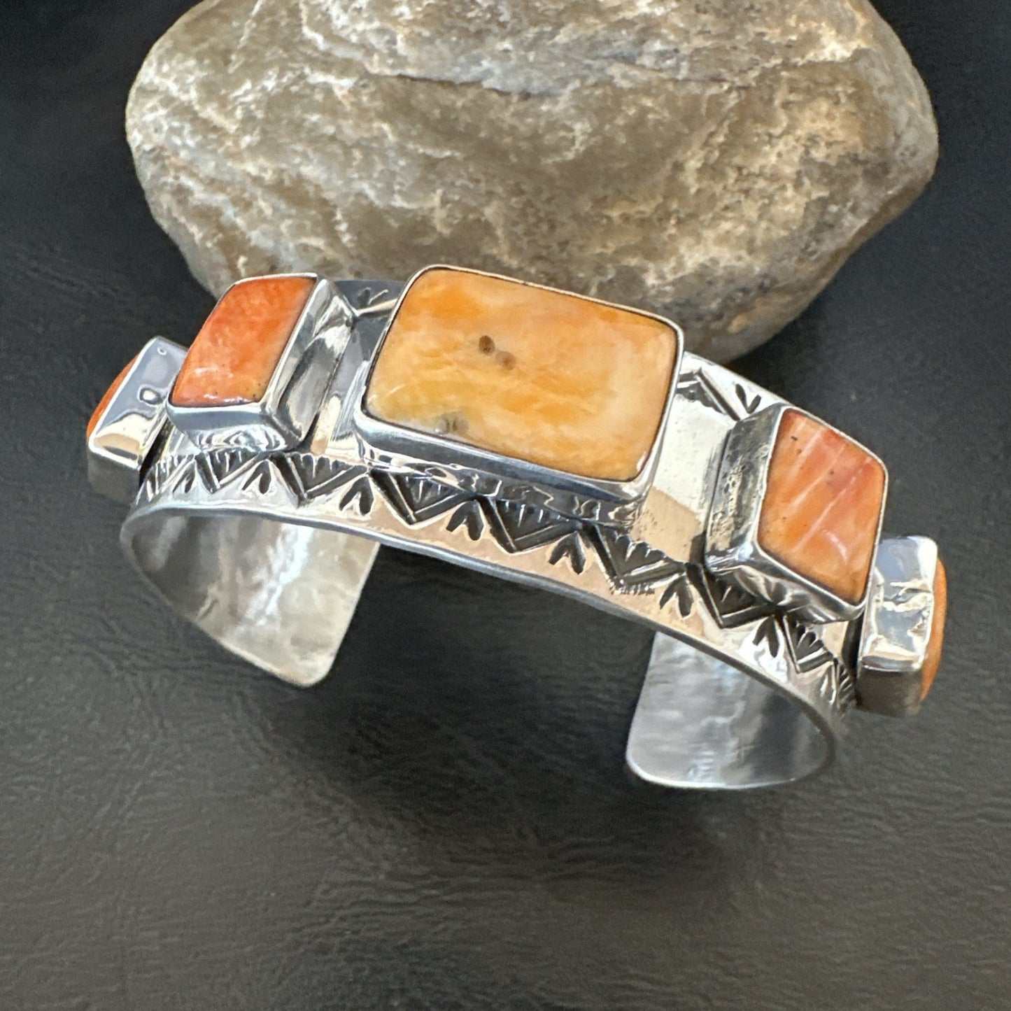 Orange Spiny Oyster 5 Stone Row Sterling Silver Navajo Cuff Bracelet 7.7" 19478