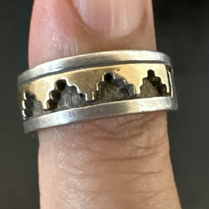 Mens Wedding Band Navajo Stamped 14K Gold Sterling Silver Ring Sz 4 17969