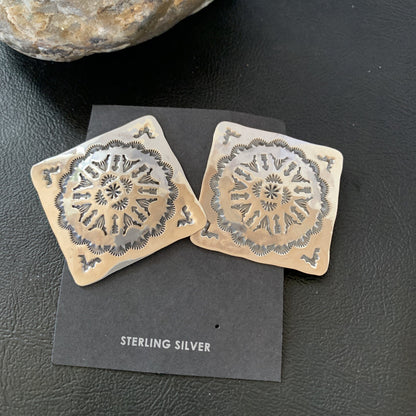 Womens Navajo Sterling Silver Earrings 01667