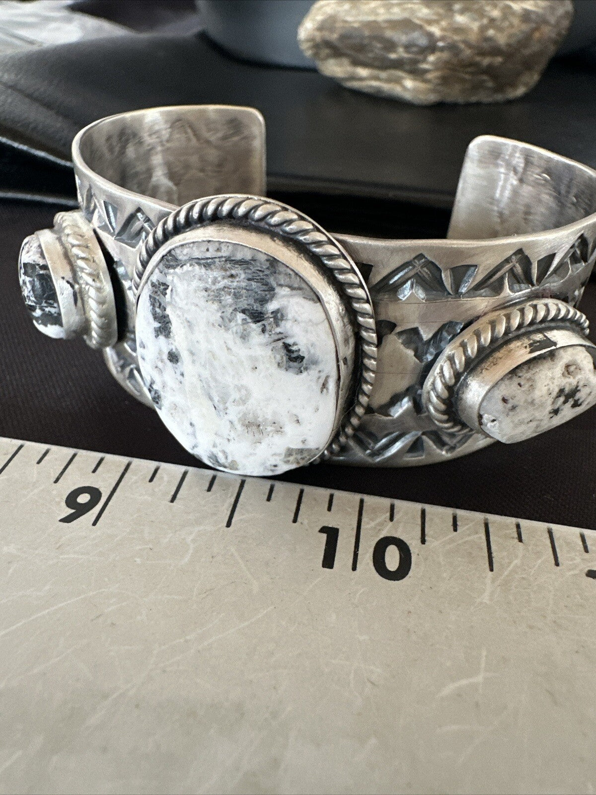 Mens WoMens White Buffalo Turquoise Navajo Sterling Silver Cuff Bracelet 17863