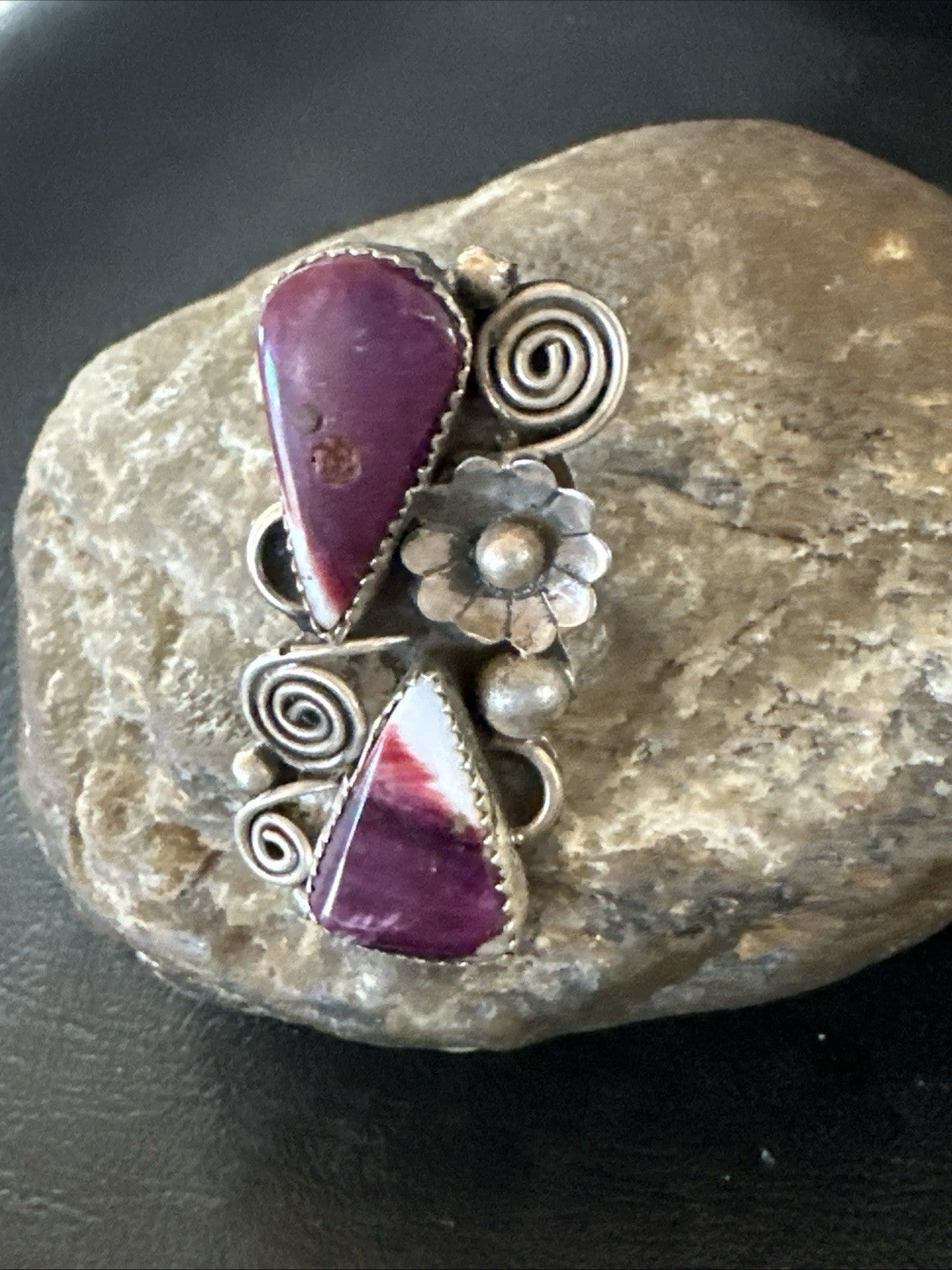Cluster Purple Spiny Oyster Navajo Sterling Silver Ring Sz 7.5 19764