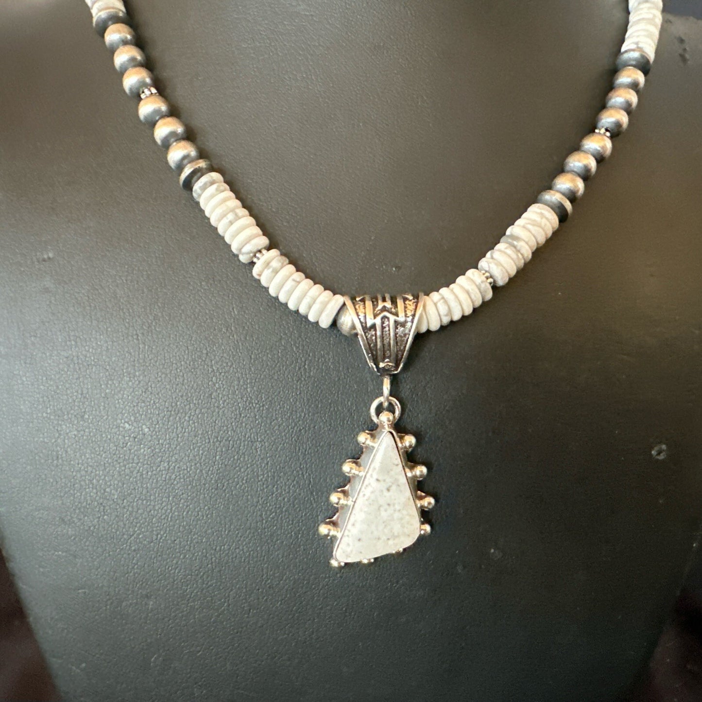 White Buffalo Turquoise Pendant Navajo Pearls Sterling Silver Necklace 22" 18257