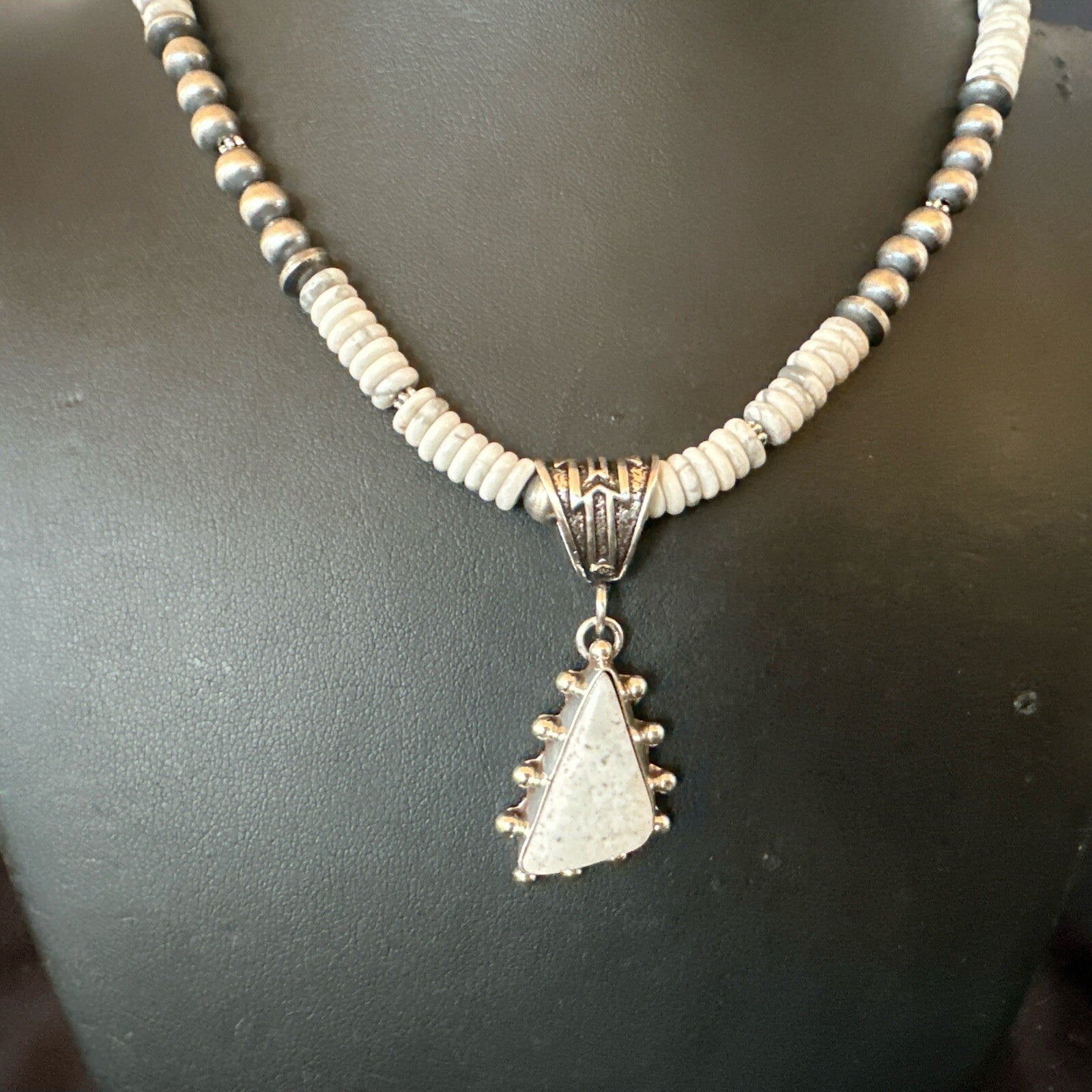 White Buffalo Turquoise Pendant Navajo Pearls Sterling Silver Necklace 22" 18257
