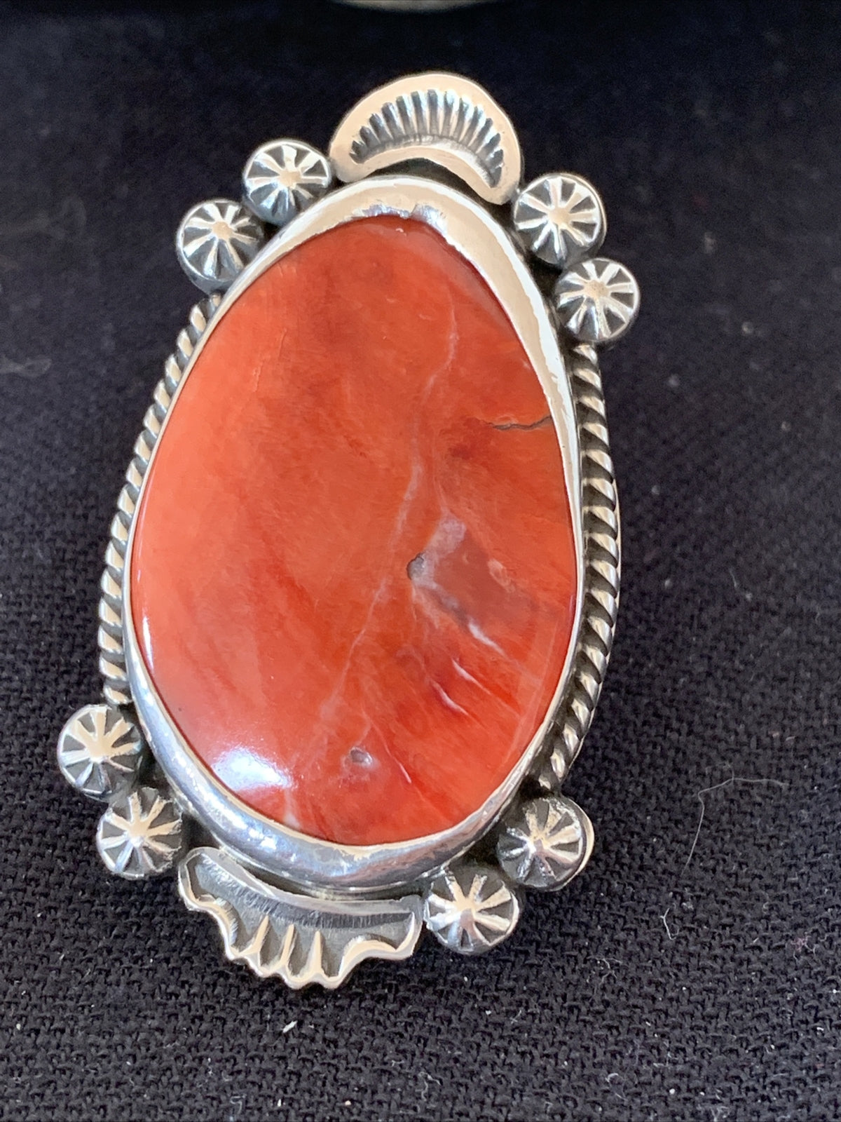 Womens Navajo Sterling Silver Red Spiny Oyster Ring S8.5 10204