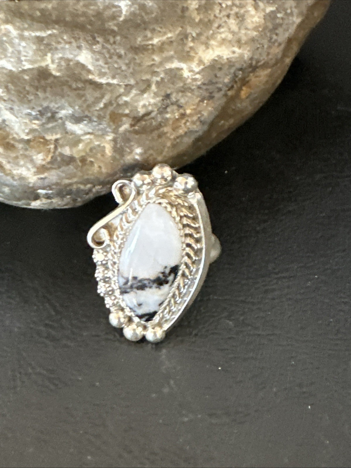 Black White Buffalo Turquoise Navajo Sterling Silver Ring Size 11 19811