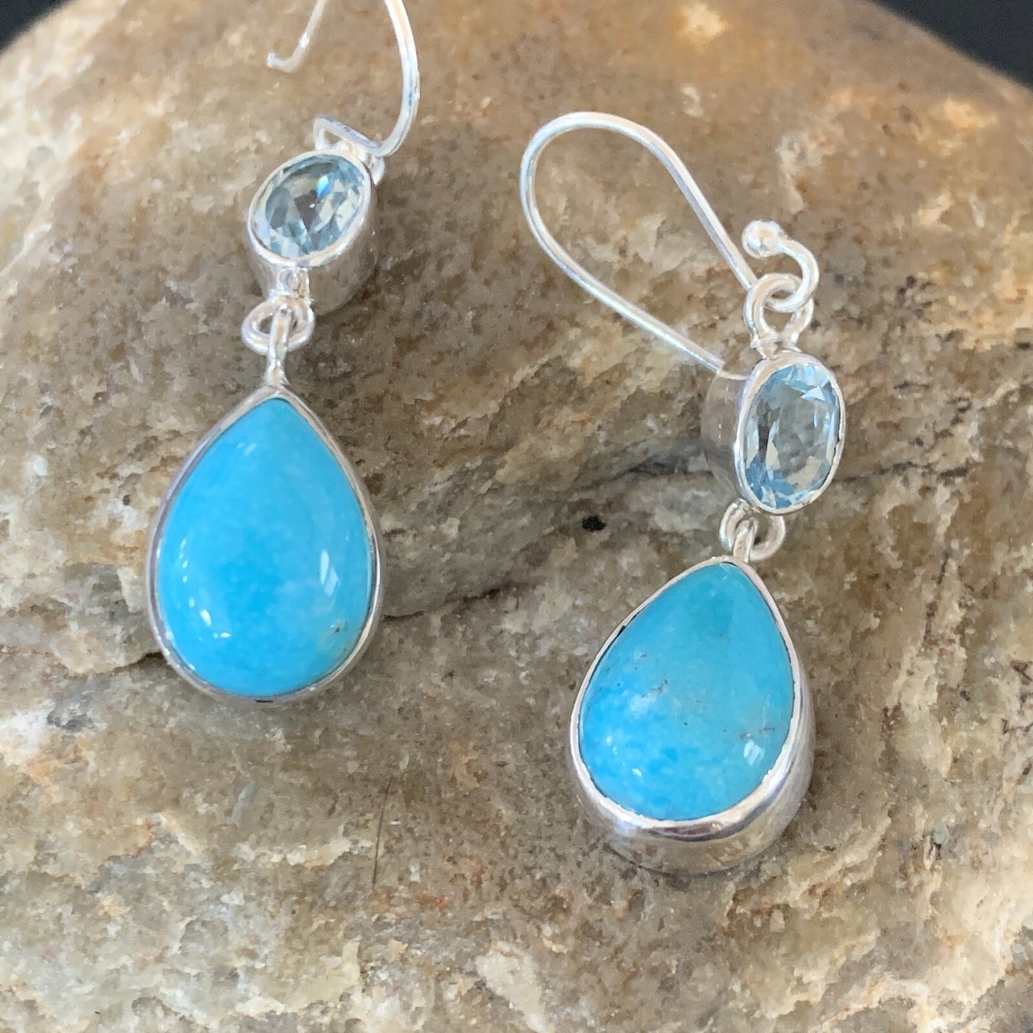 Womens Blue Kingman Turquoise Navajo Sterling Silver Earrings 12032