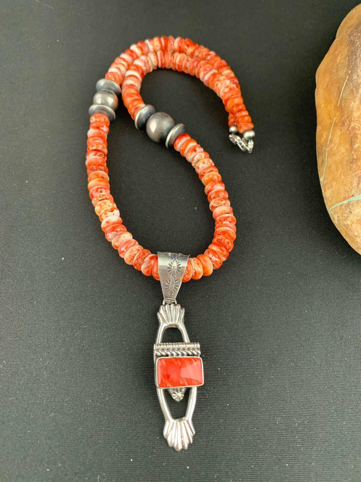Mens Red Spiny Oyster Pendant Navajo Pearls Sterling Silver Necklace 18359