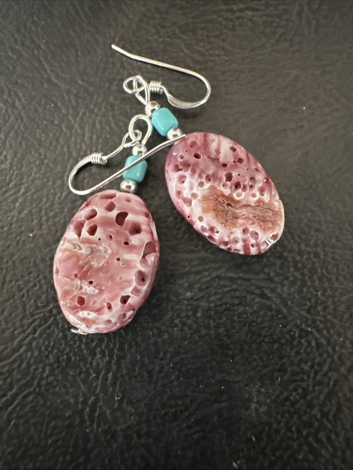 Navajo Sterling Purple Spiny Oyster Turquoise Bead Earrings 18691