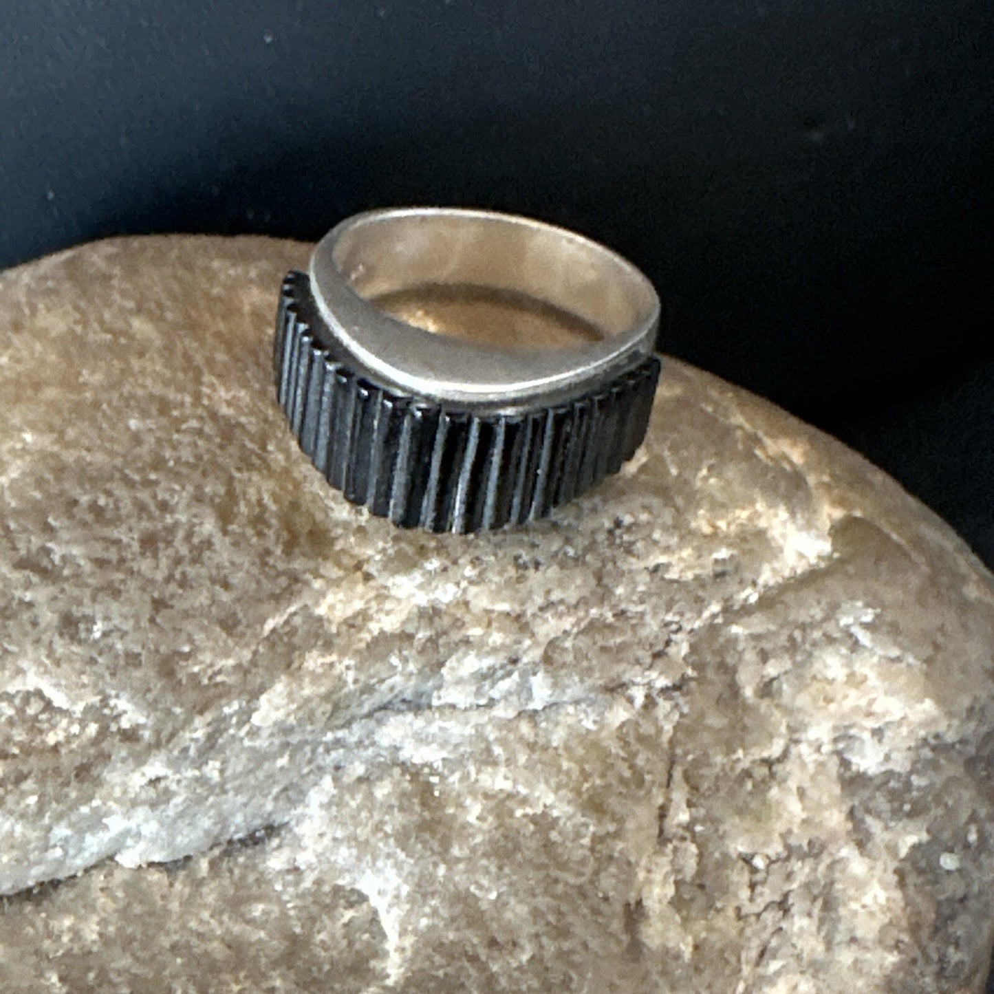 Black Onyx Indian Navajo Sterling Silver Band Inlay Ring Size 9 18803