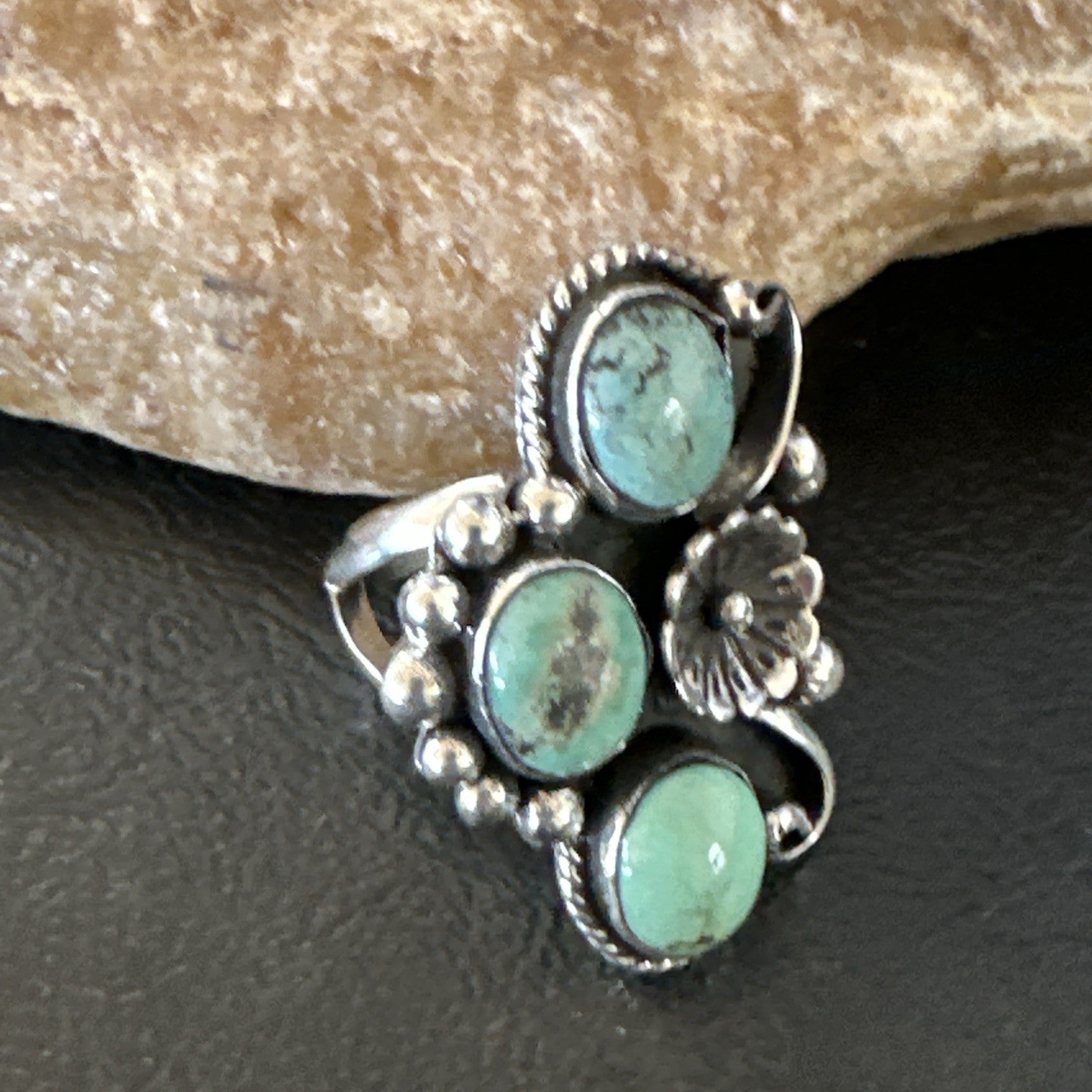 Yazzie Ring Green Turquoise Navajo Sterling Silver Cluster Size 8.5 19215