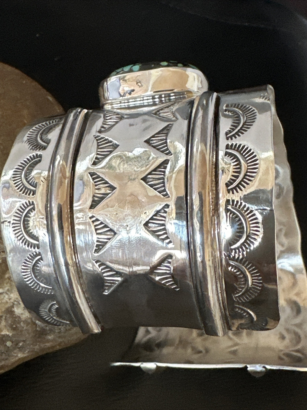 XL Blue Kingman Turquoise 3 Stone Navajo Sterling Silver Cuff Bracelet 18022