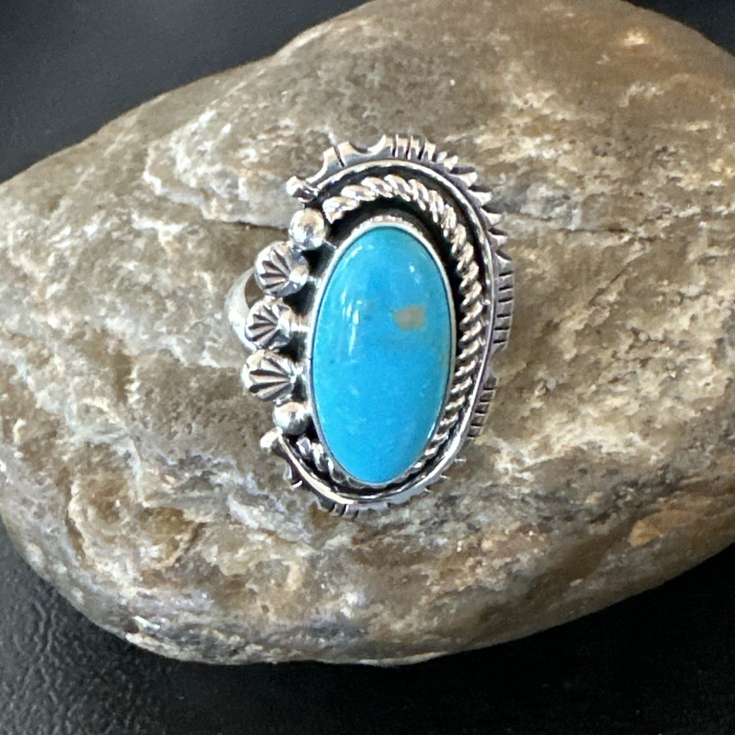 Yazzie Handmade Navajo Sterling Silver  Blue Kingman Turquoise Ring Sz 8.5 19627