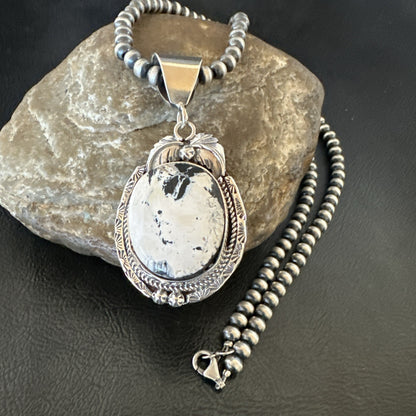 White Buffalo Turquoise Pendant Navajo Pearls Sterling Silver Necklace 19338